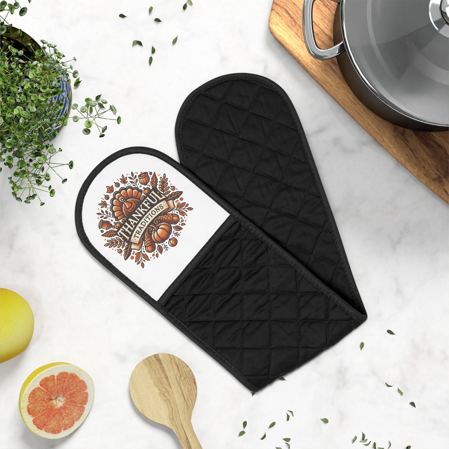 Grateful Hands Oven Mitts – Thankful Traditions