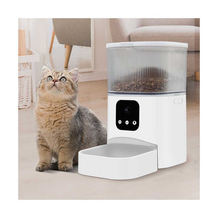Smart Pet Feeder – Feed & Watch Anywhere!